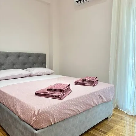 A Fully Renewed Modern Apartment
